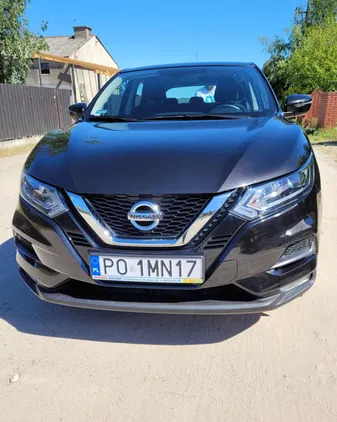 samochody osobowe Nissan Qashqai cena 77000 przebieg: 63670, rok produkcji 2019 z Poznań